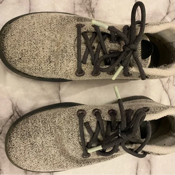 allbirds | Shoes | Allbirds Comfy Shoes Used Water Repellant  display picture 2